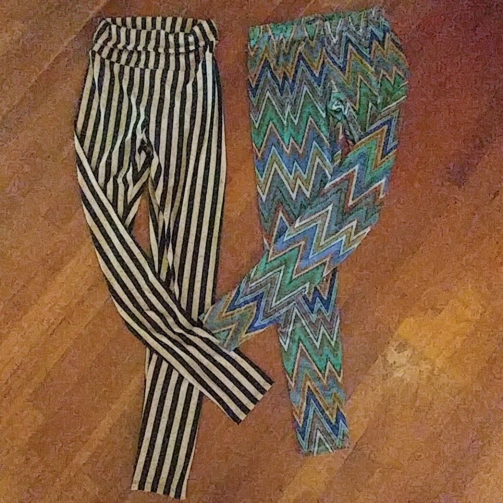 2 pair leggings